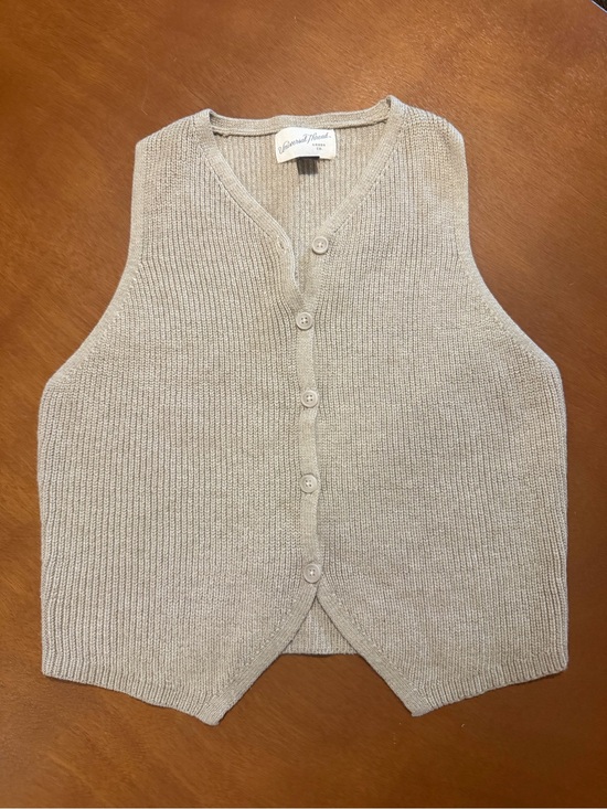 Universal Thread Sweaters - Universal Thread Light Cream Button-Front Knit Vest